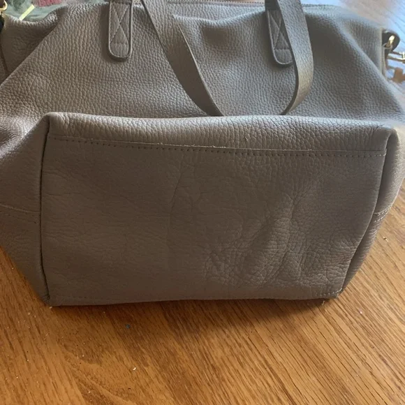 Cuyana Leather Crossbody Bag/Tote - Picture 10 of 12